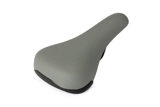THEORY TRACTION RAILED SEAT